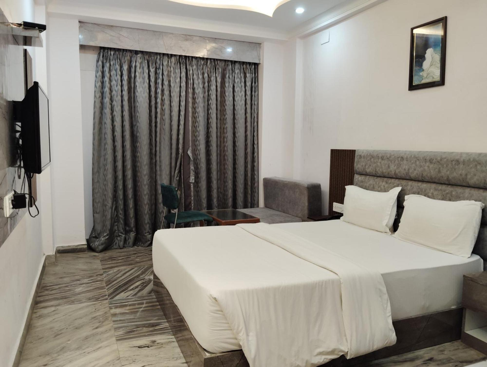 Hotel Dreamland Пури Экстерьер фото