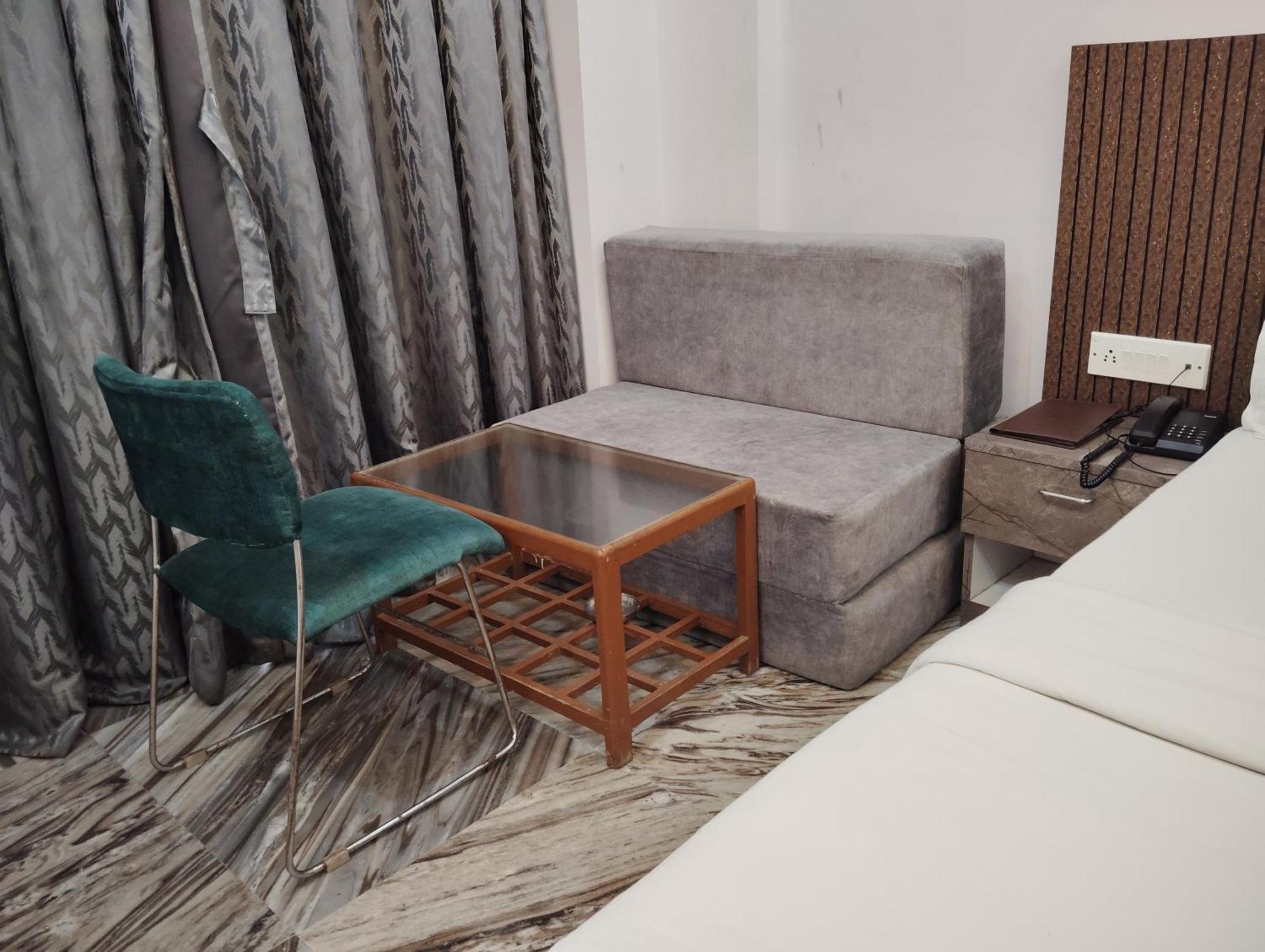 Hotel Dreamland Пури Экстерьер фото